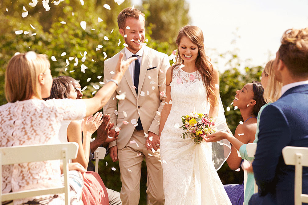 Bride-and-Groom-Wedding-Escalade-Limo