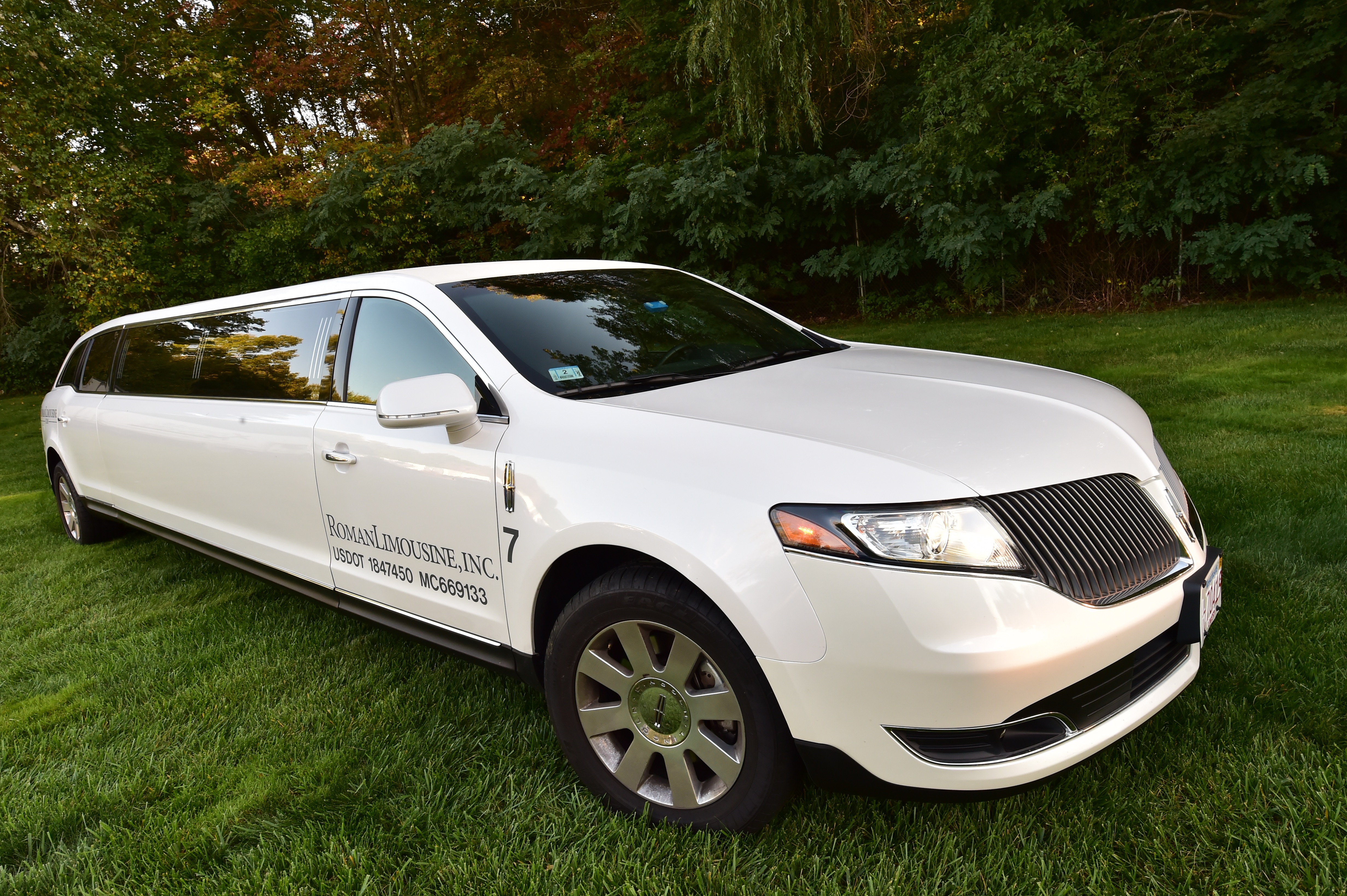 Limo Rental near Boston