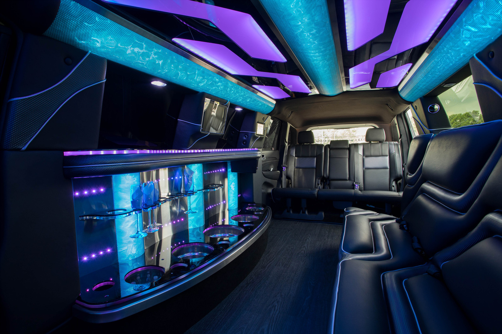 Mercedes GLS Limousine interior