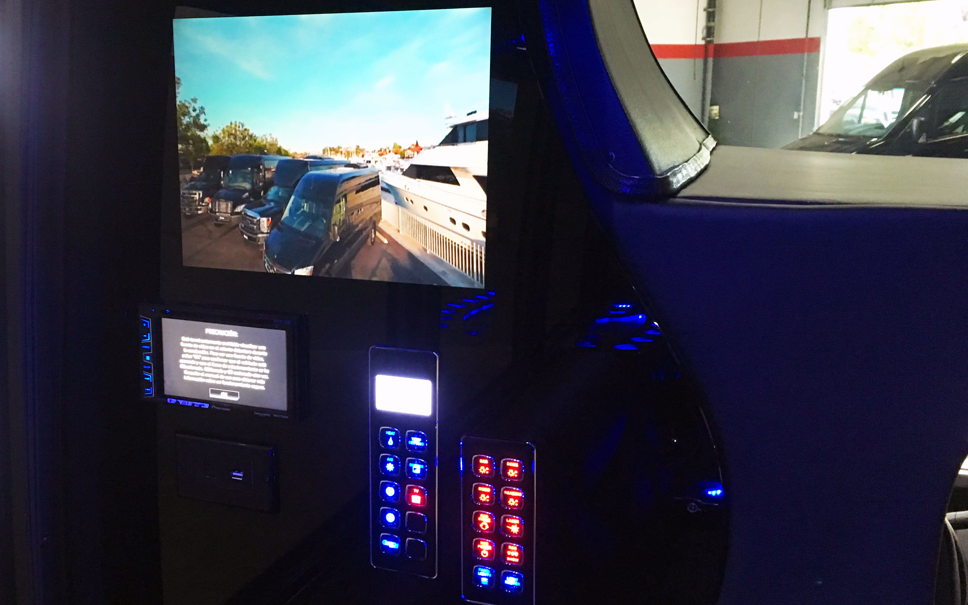 Mini-Limo-Bus-Controls