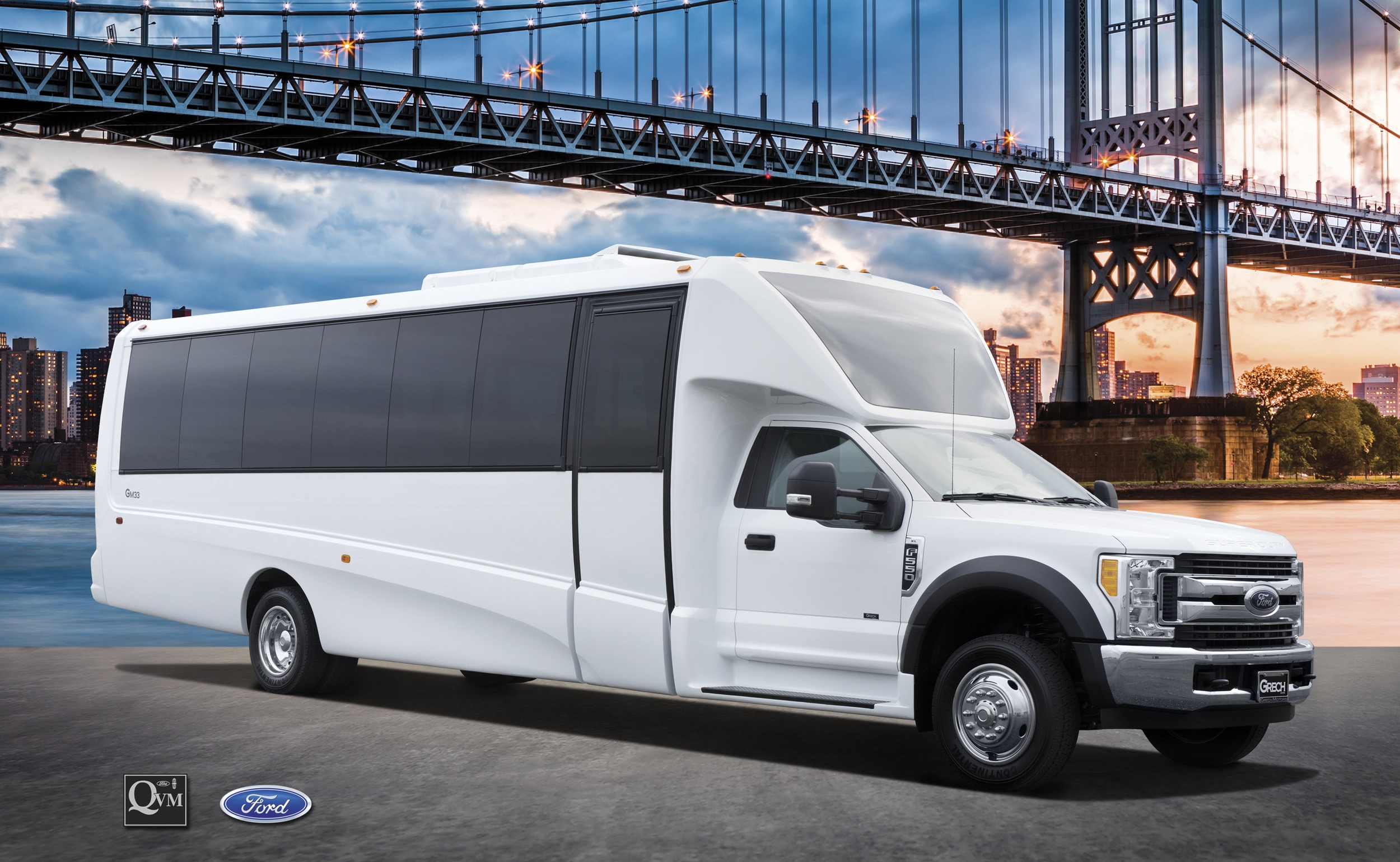 Party Bus 18-24 Exterior