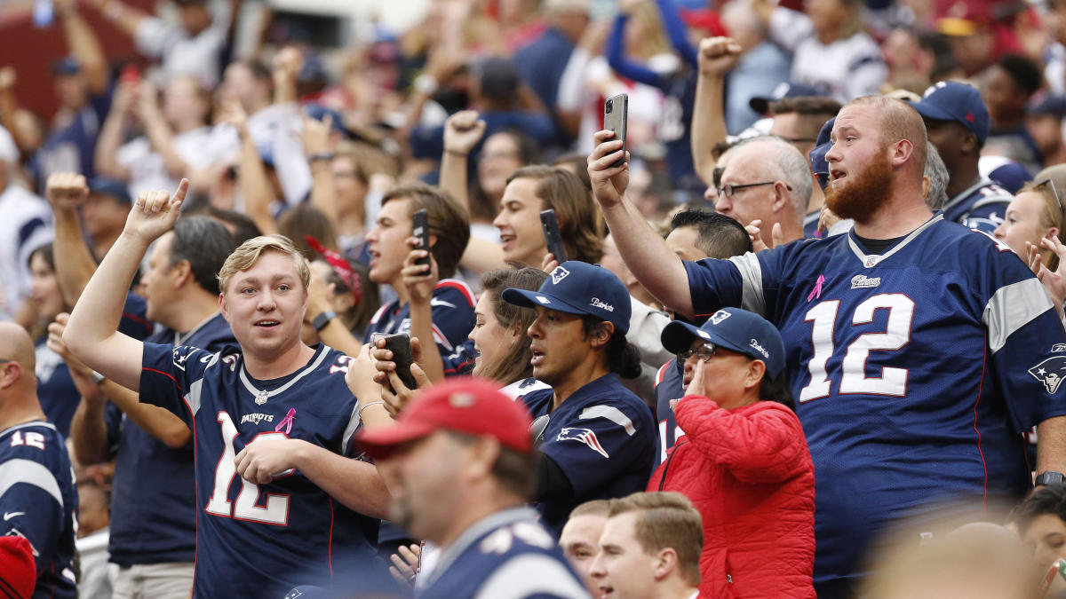 NFL: New England Patriots at Washington Redskins