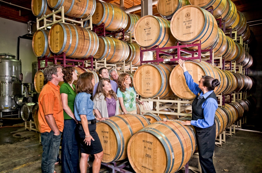 winery-tour-barrels__large