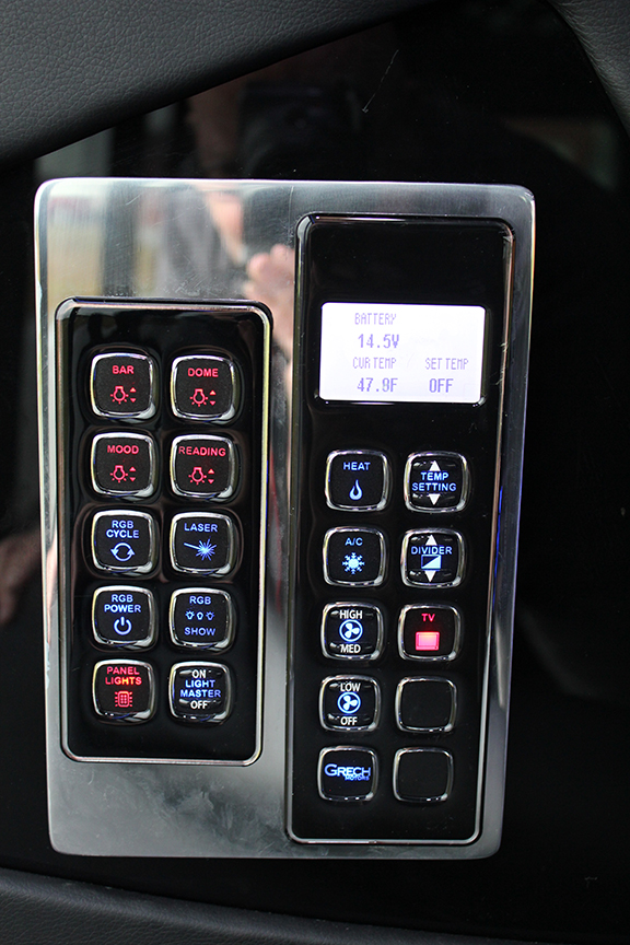 18-24 Passengers Party Bus Controls